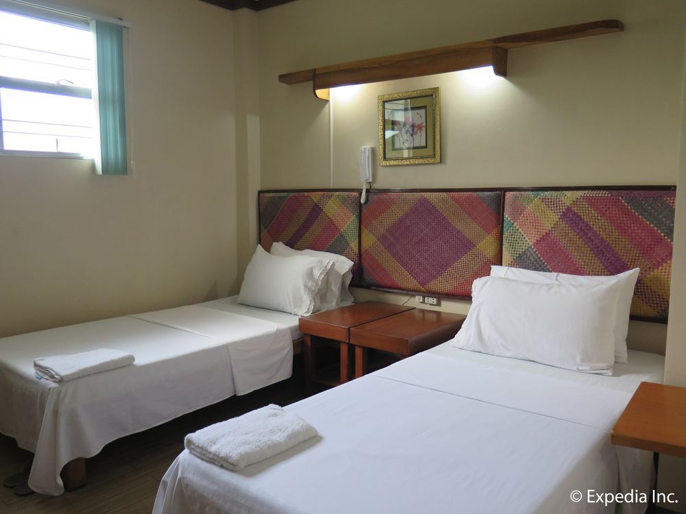 Bahay Ni Tuding - House Of Tuding Hotel Davao Exterior photo